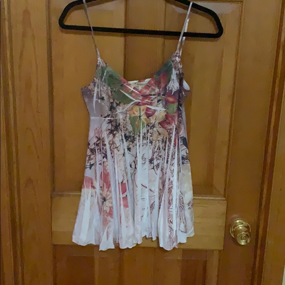 COPY - Forever 21 Floral Top